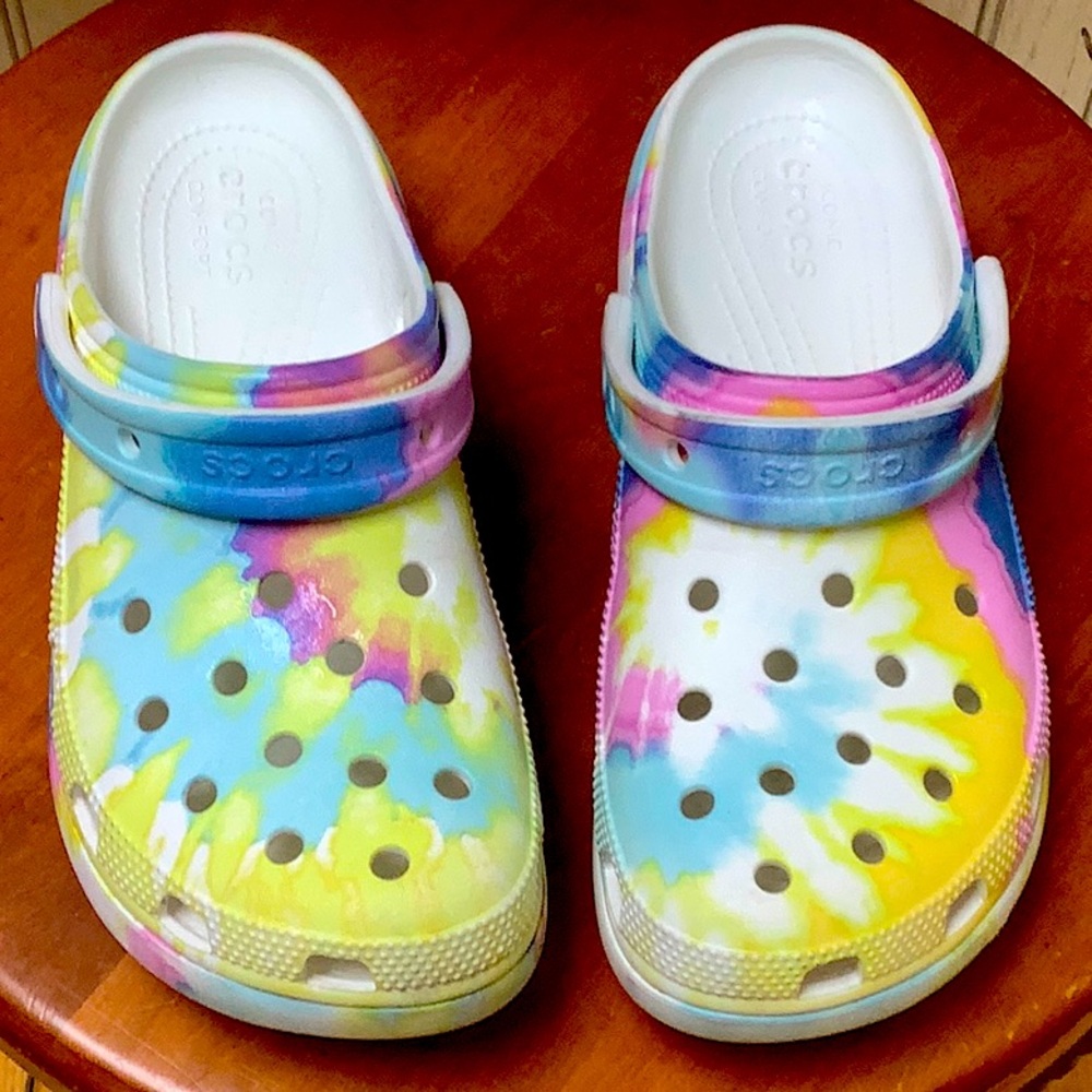 CROCS ICONIC COMFORT  W9 EUC